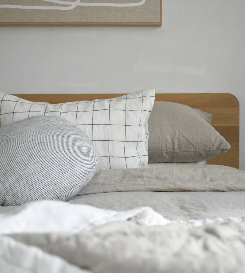 STONEWASHED LINEN RECTANGLE CUSHION COVER | 35*55 | Grid